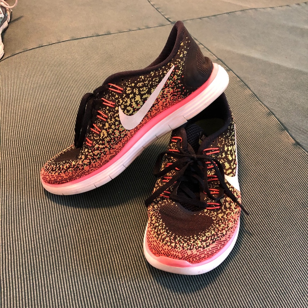 Nike Free Run Distance Size 8.5